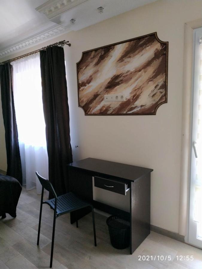 Nestg Guest House Pilipets Bagian luar foto