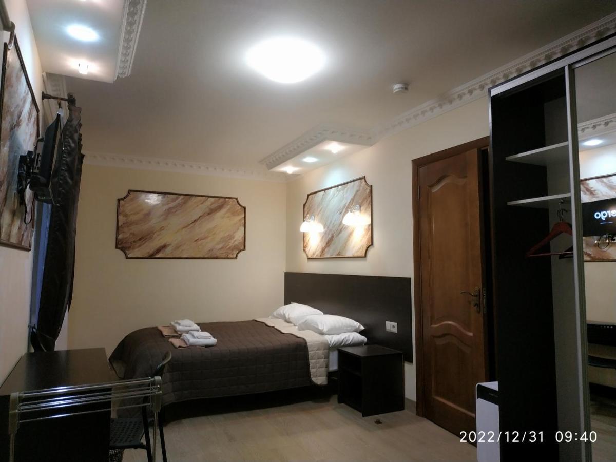 Nestg Guest House Pilipets Bagian luar foto